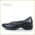 画像1: vitanova  ビタノバ  vt8360bl  ブラック　【小足にみせる 深めのＶカット・・バツグンの軽さとクッション。vitanova シンプル パンプス】 (1)